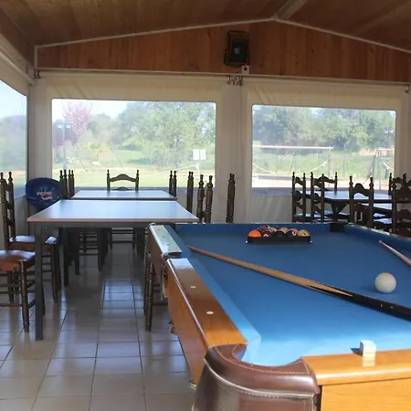 Bassalis Konukevi Pals