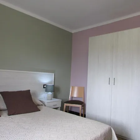 Bassalis Konukevi Pals